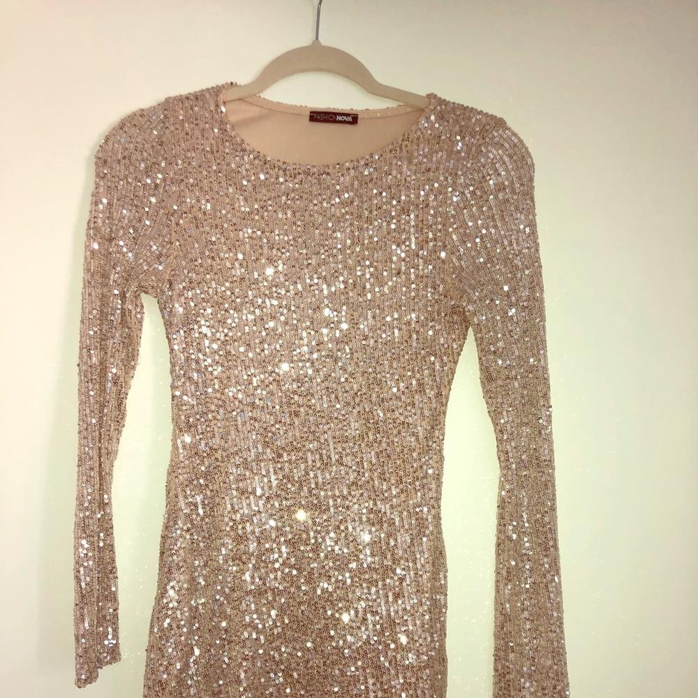Beautiful sequence gold mini party dress